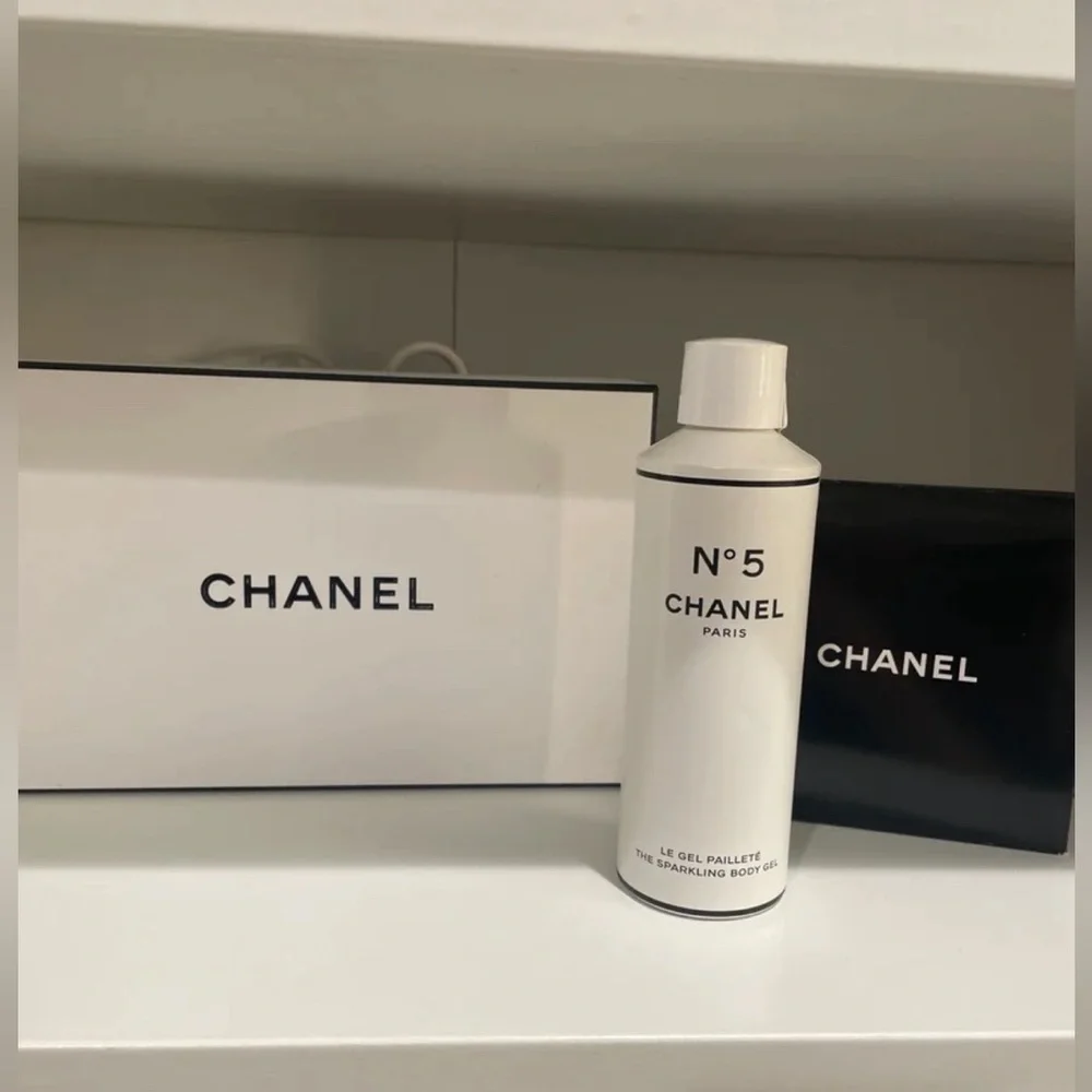 CHANEL no factory