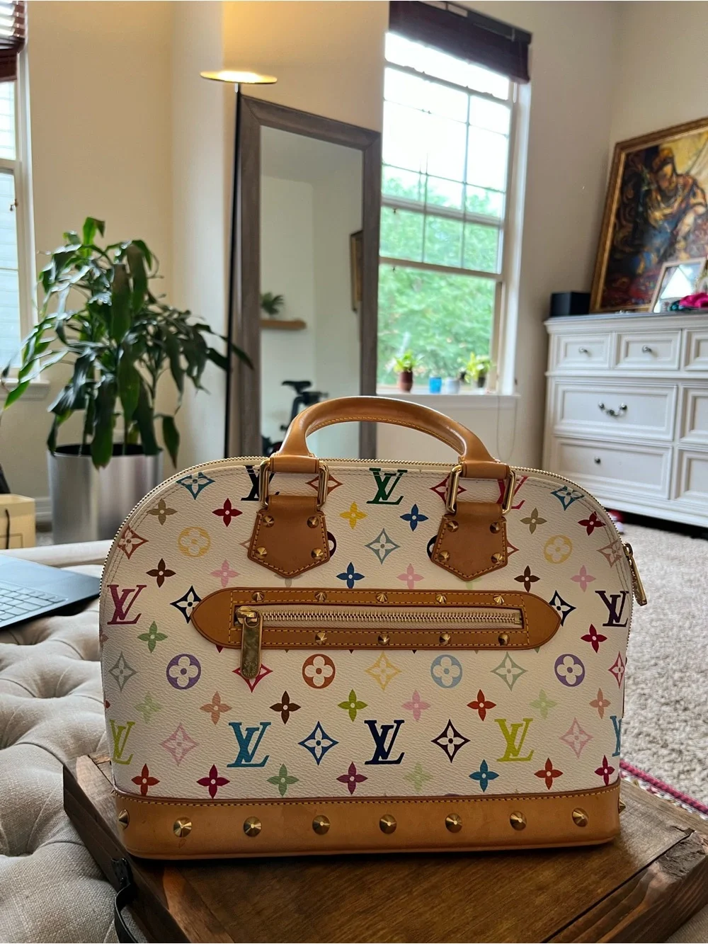 Louis Vuitton beautiful louis