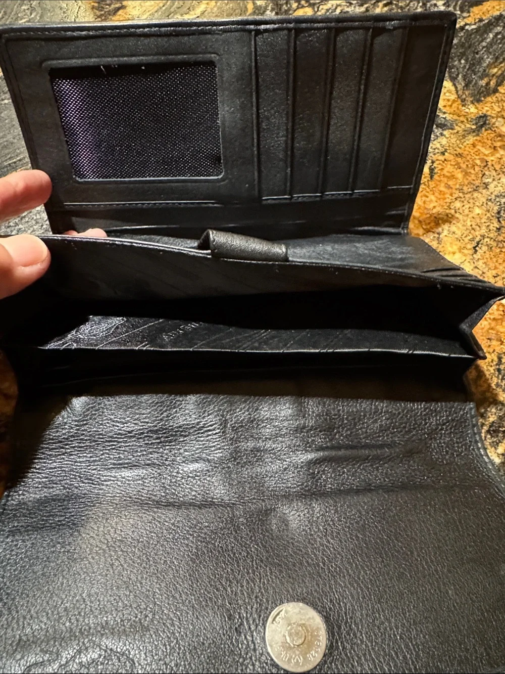 N/A elegant black
