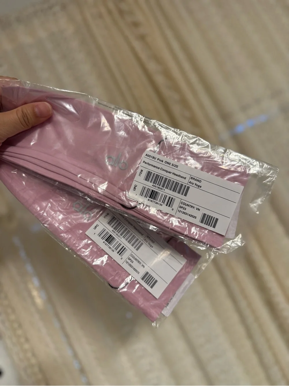 ALO Yoga only nwt available