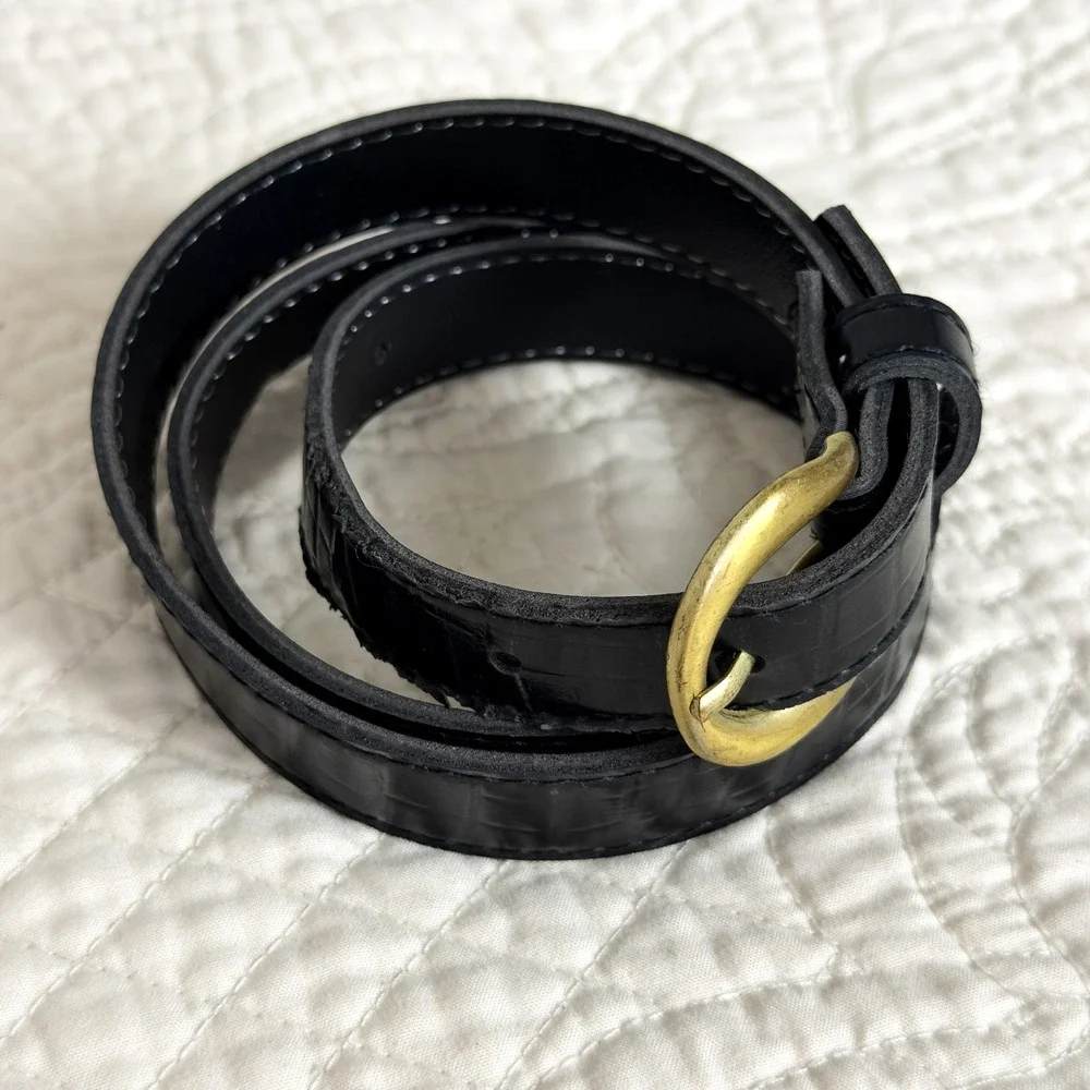 Unbranded glossy black