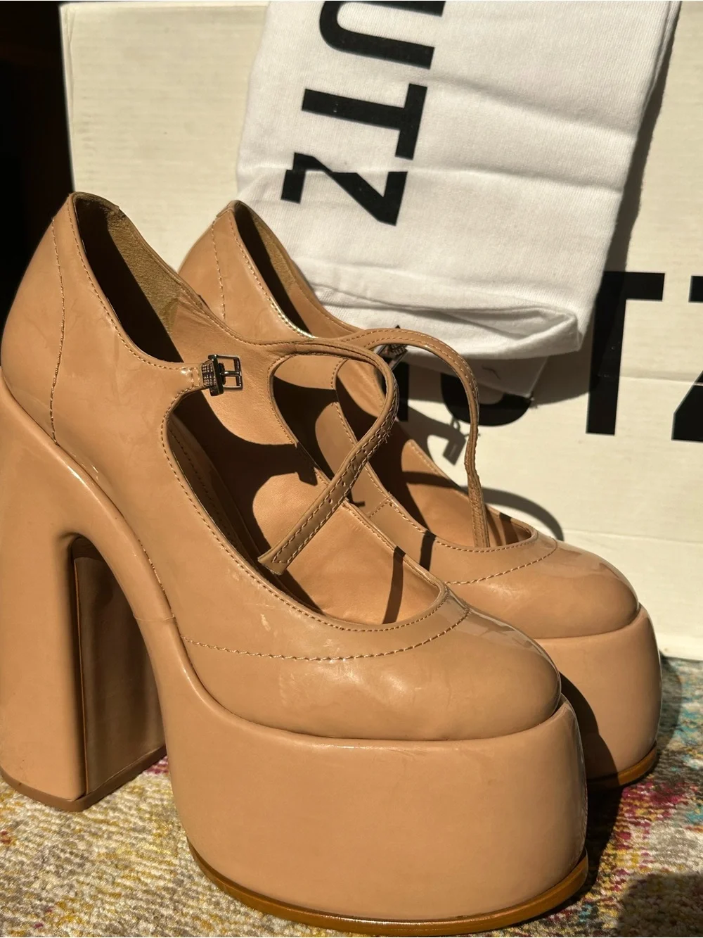 SCHUTZ elegant zayne