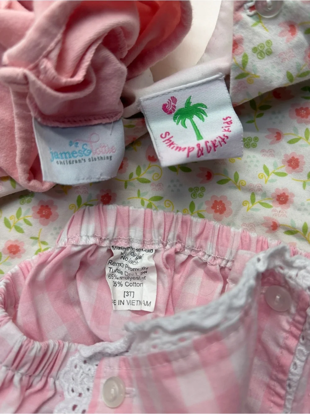Shrimp & Grits Kids soft pink