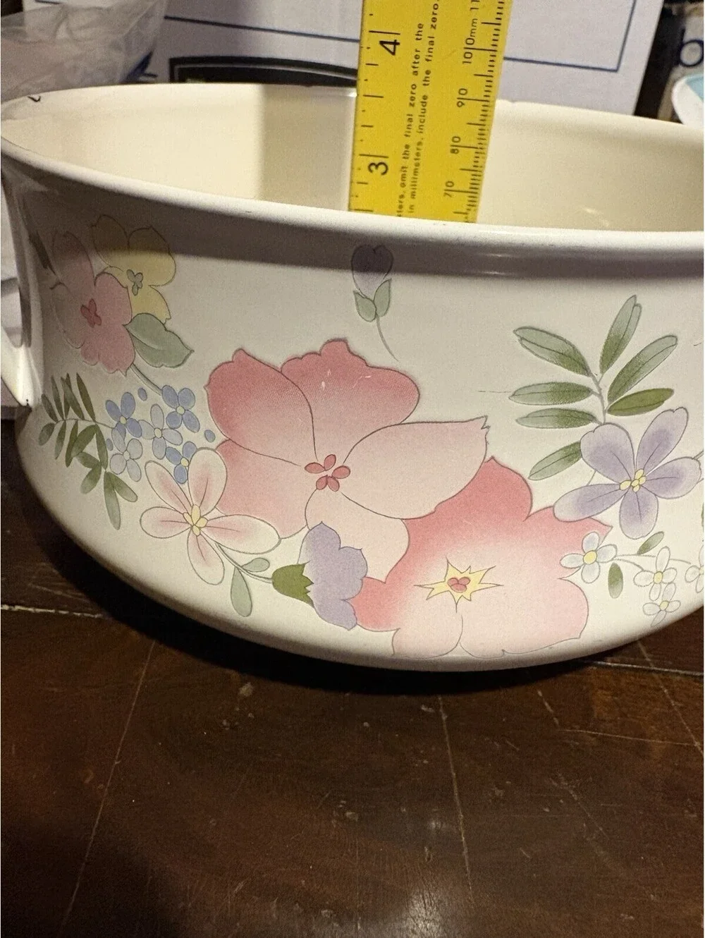 N/A stylish lid cookware