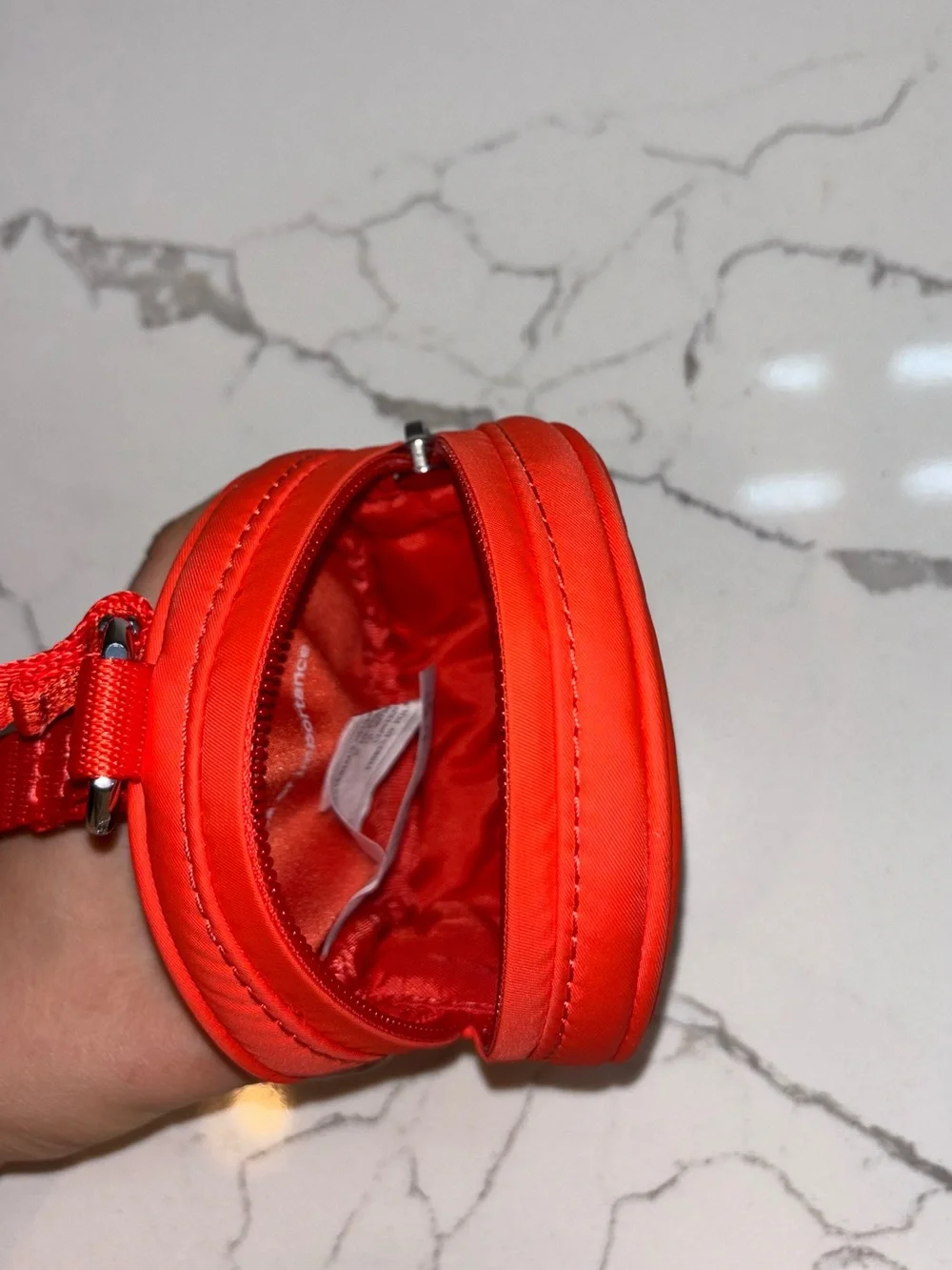 lululemon athletica compact round