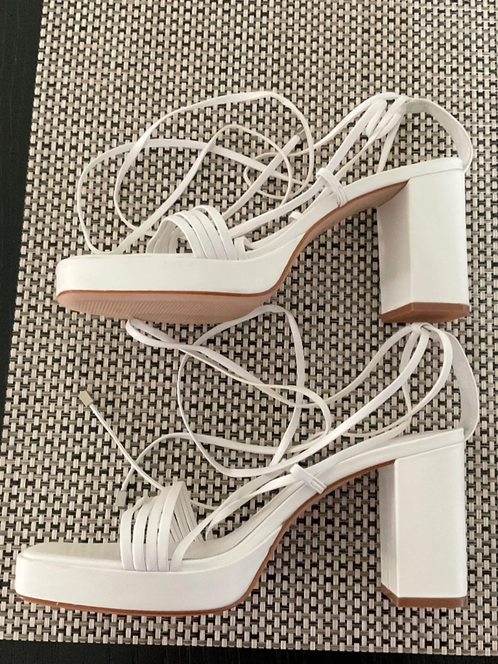 SCHUTZ glenna white