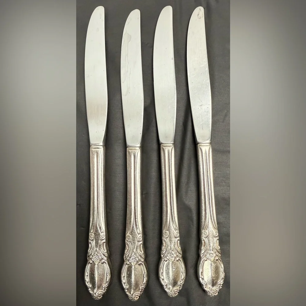 Vintage ONEIDA SILVER Park Lane-Chatelaine-Dowry (Silverplate) Lot‎ of 4 Knives