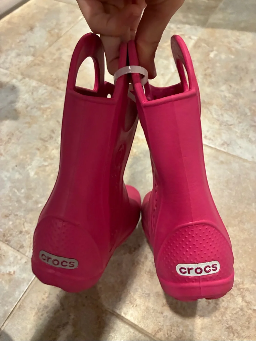 CROCS guc hot