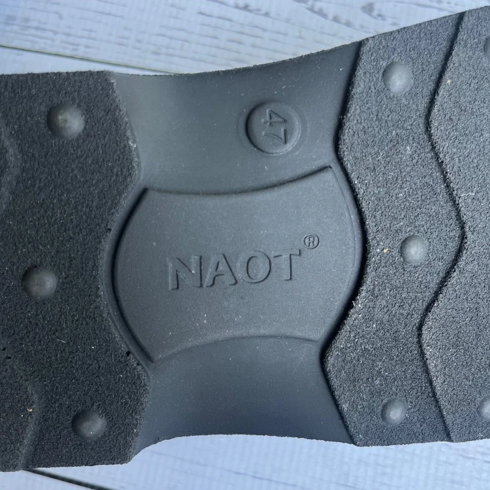 Naot leather fisherman