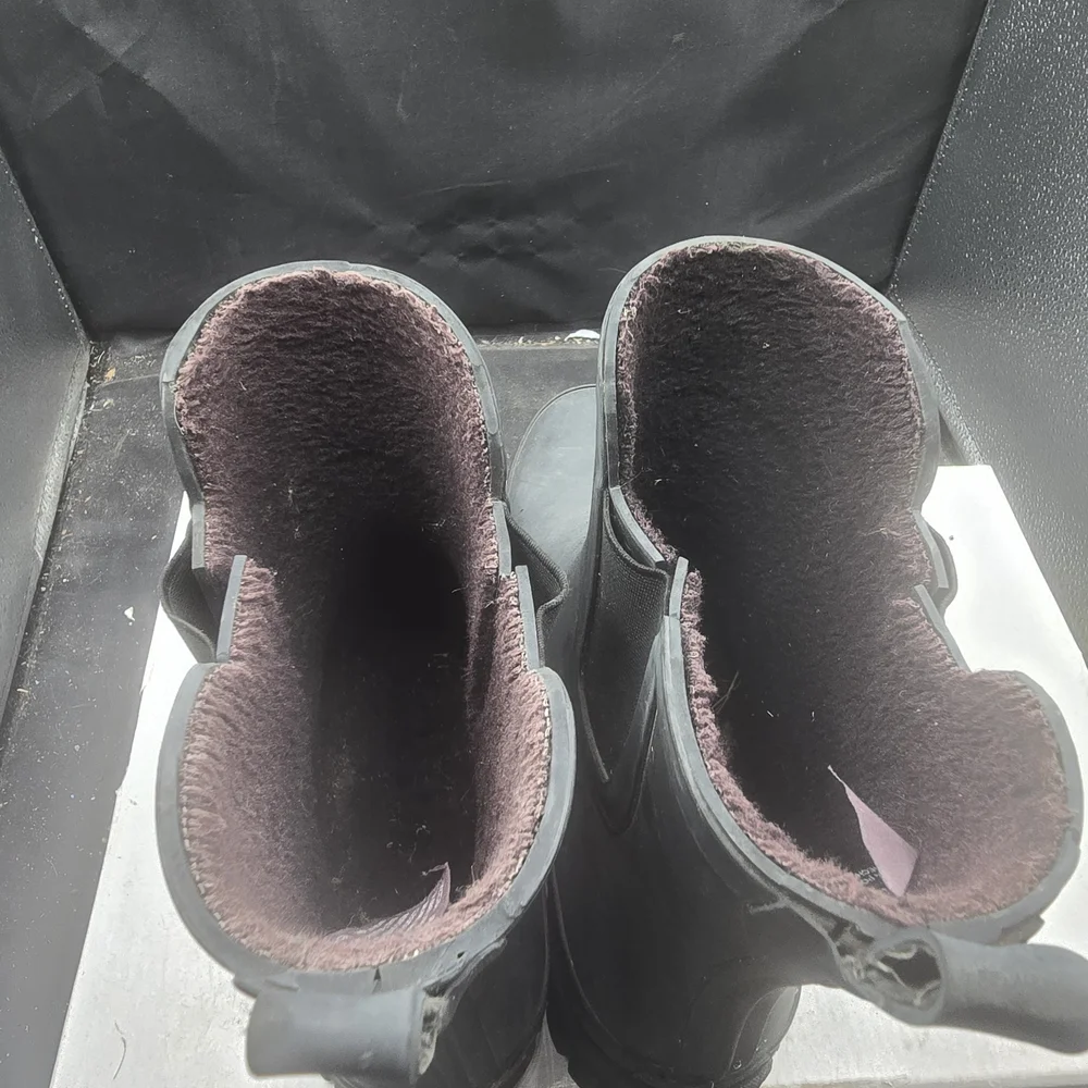 Eddie Bauer cozy durable