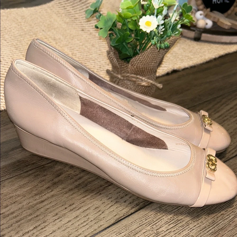 Cole Haan elegant nude