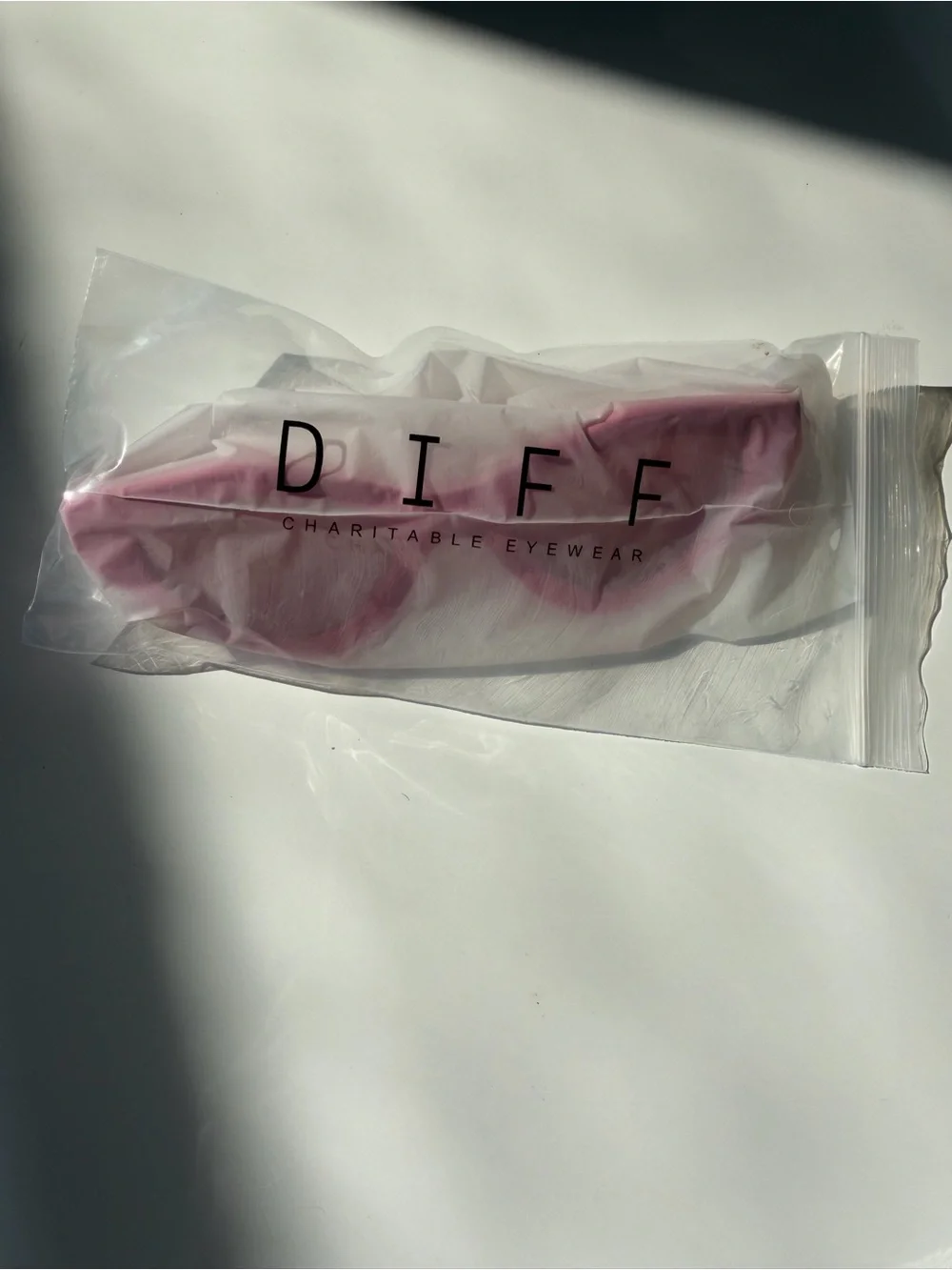 Diff Eyewear parisian pink