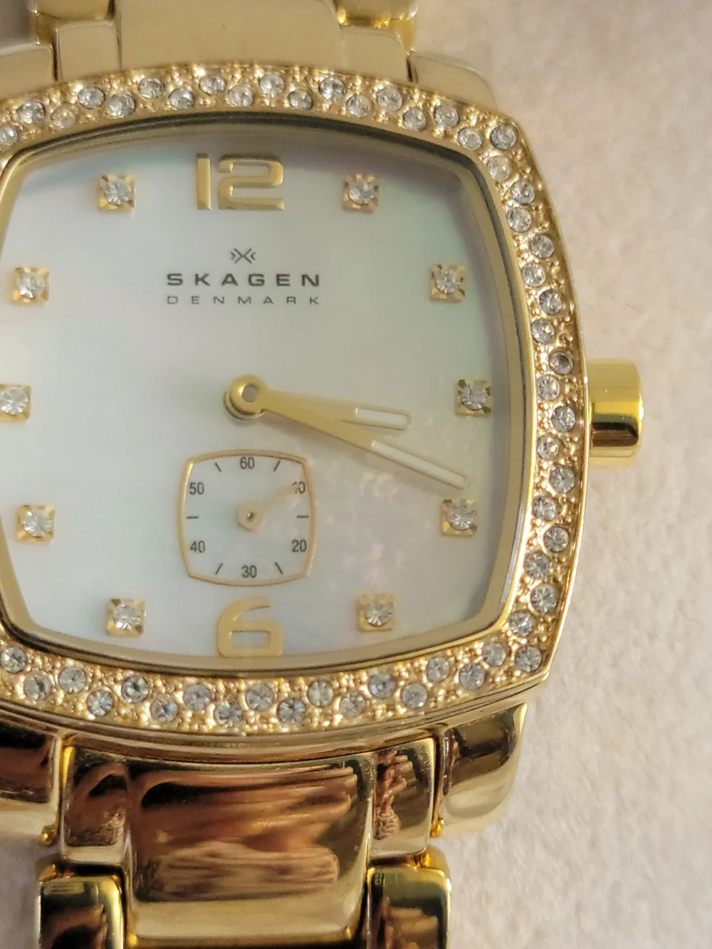 Skagen Denmark MOP Dial Swarovski Crystal Watch ($189 Original)