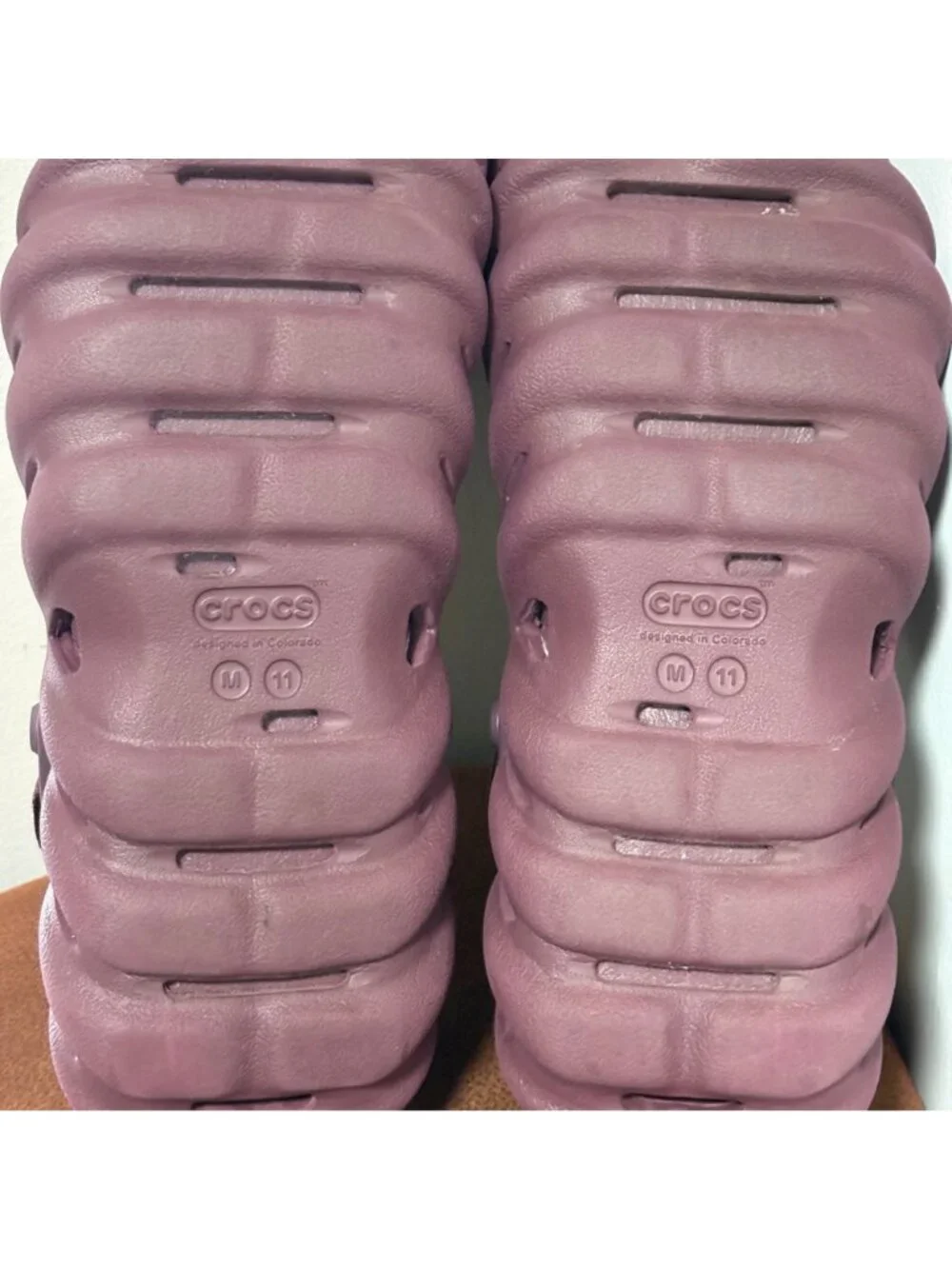 CROCS excellent preowned