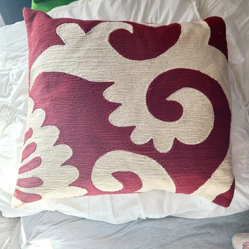 POTTERY BARN Brick Red Cream‎ Swirl FLORAL Pillow + Cover 19