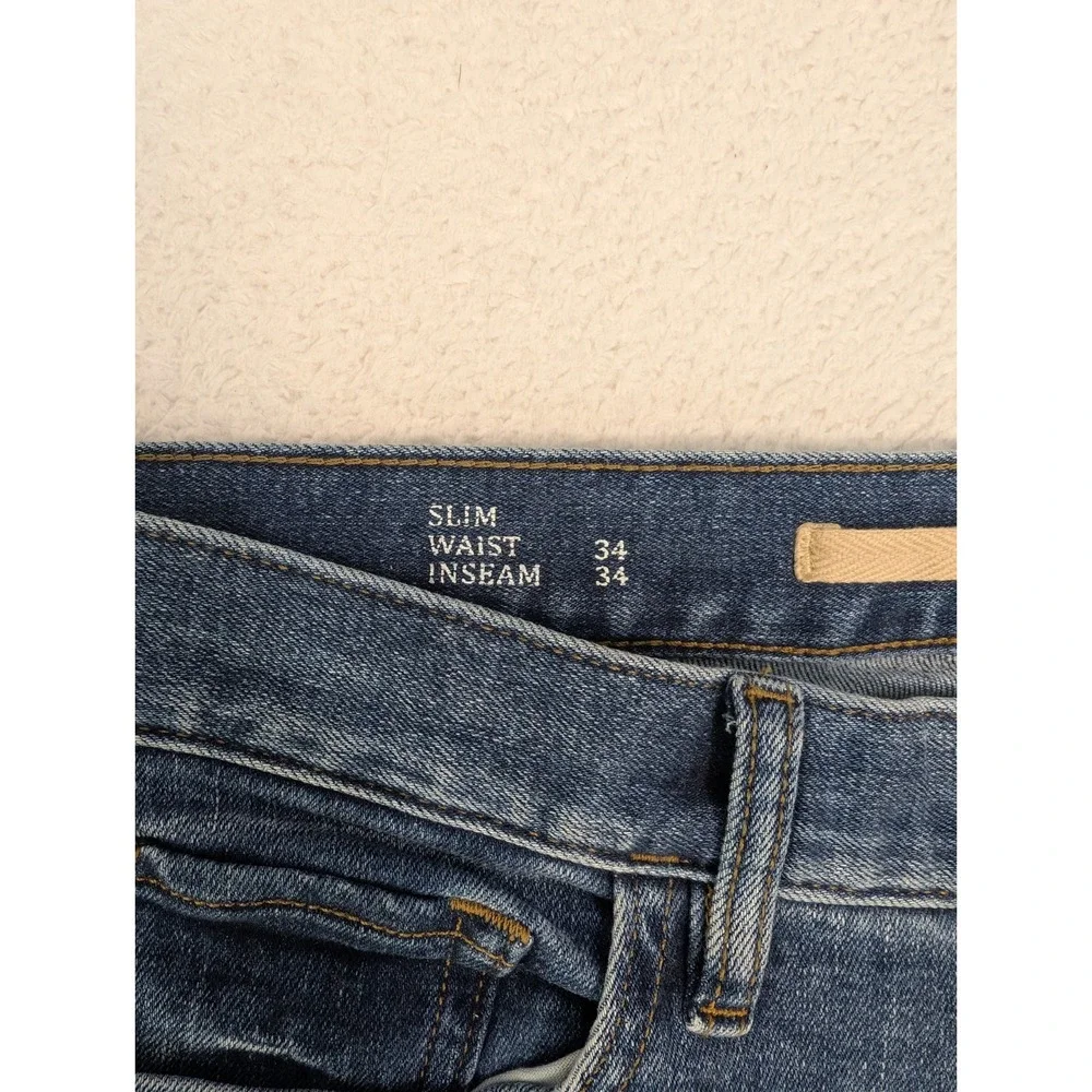 Banana Republic product pair
