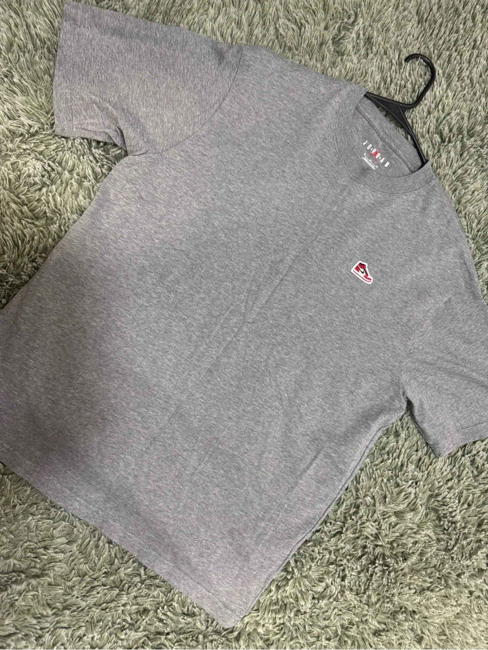 Jordan1 Chicago Short Sleeve Crewneck T-Shirt in Heather Gray with Red Logo