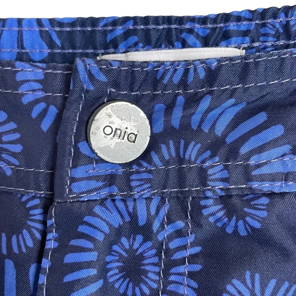 Onia charles swim