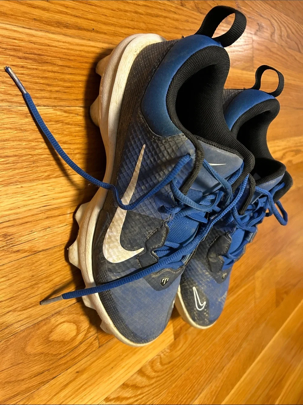 Nike blue baseball