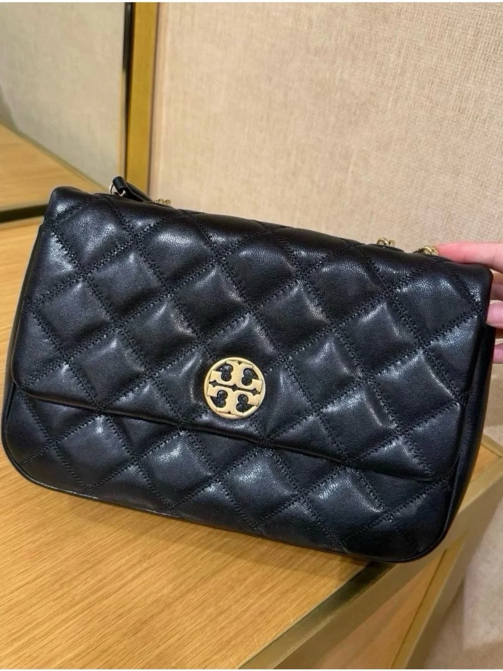Tory Burch tory burch