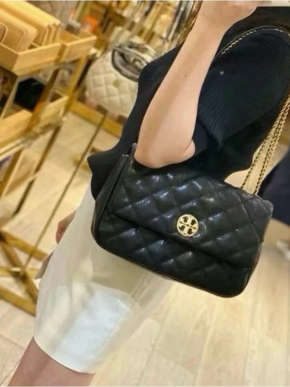 Tory Burch tory burch