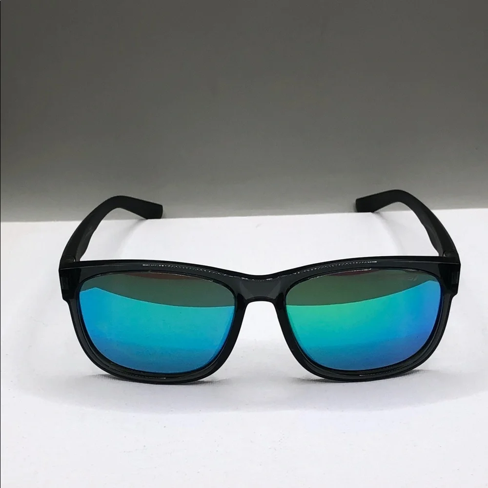 Tifosi Optics minor scratches