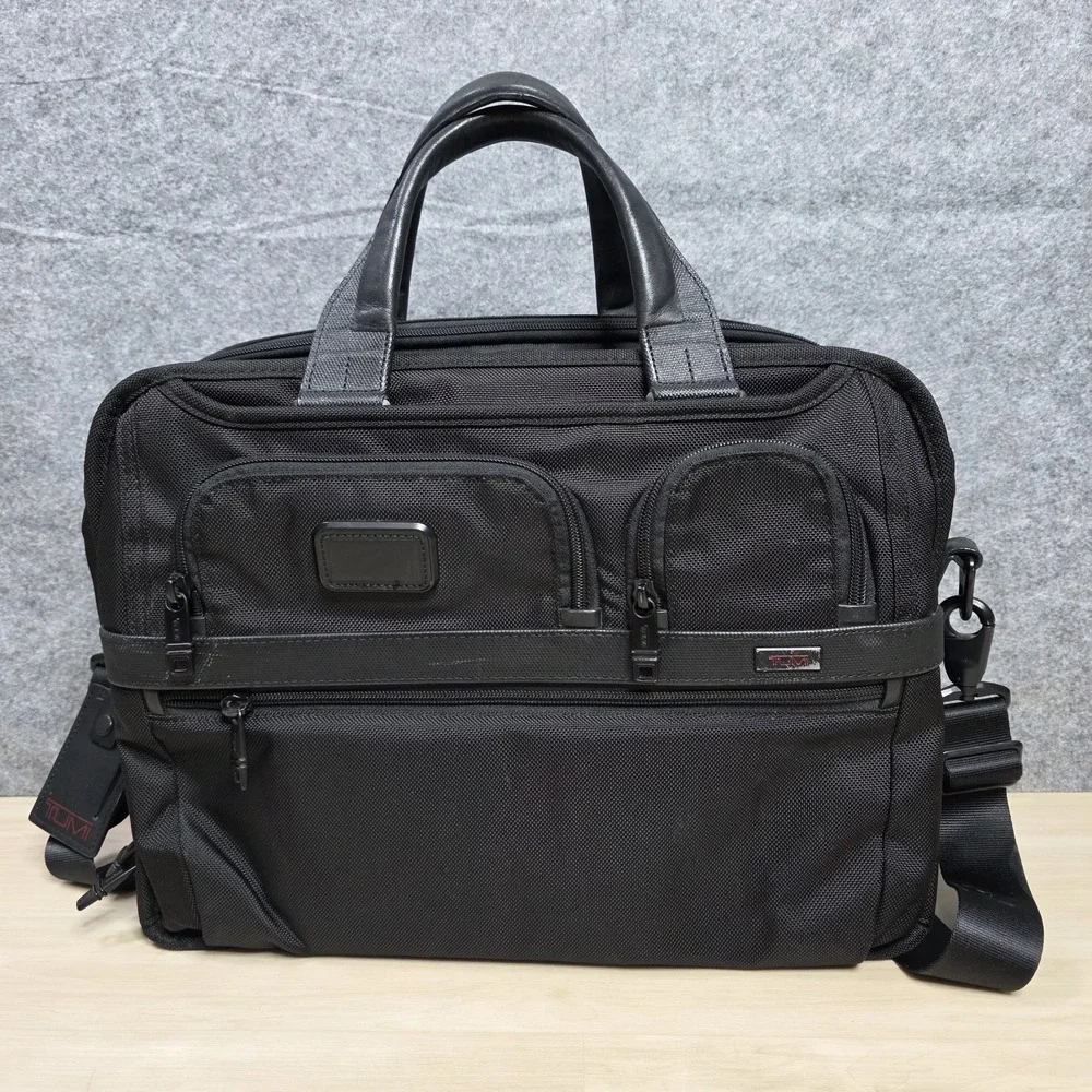 Tumi Black Alpha 2 FXT‎ T-Pass Expandable Laptop Brief Bag 26145D2