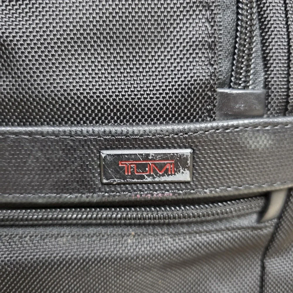 Tumi black alpha
