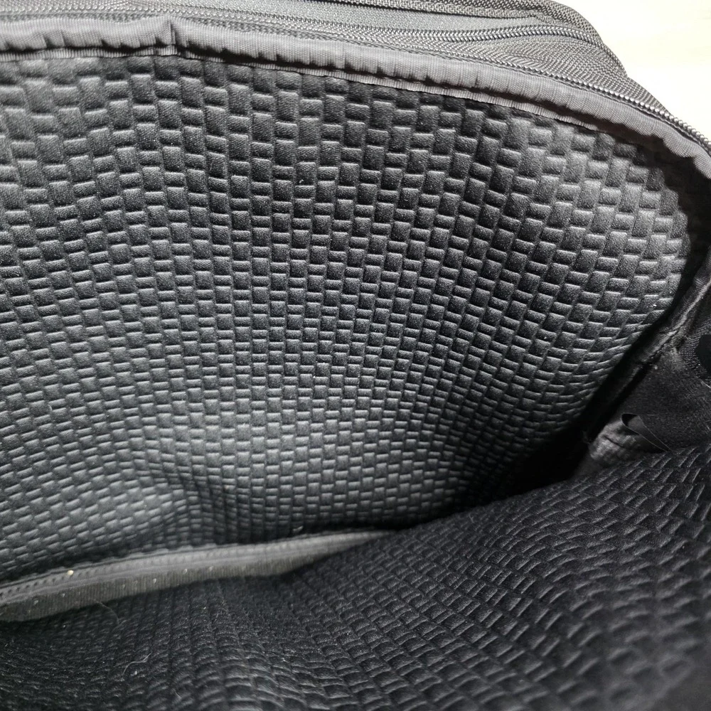 Tumi black alpha
