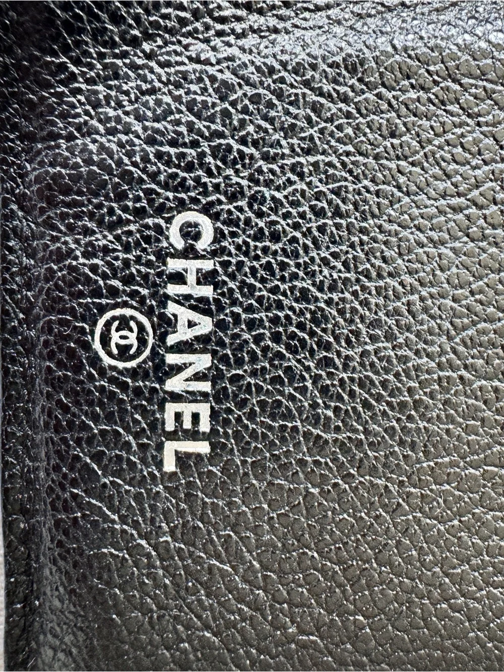 CHANEL continental wallet