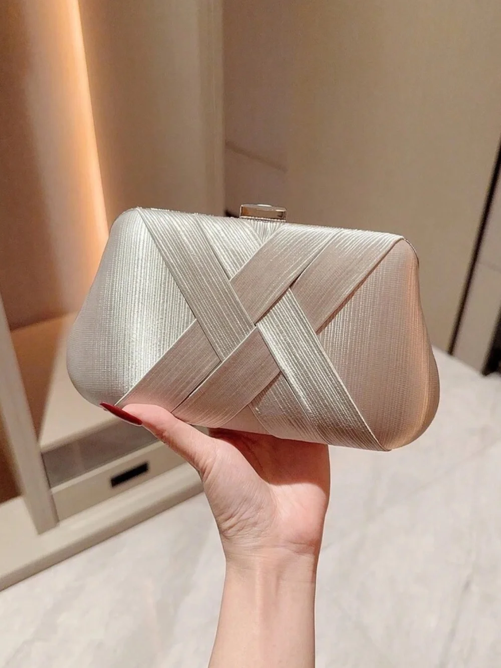 N/A sleek silver