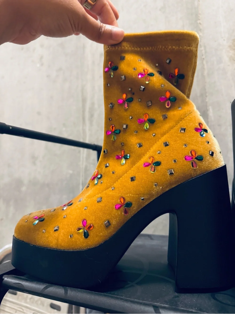 Betsey Johnson new without