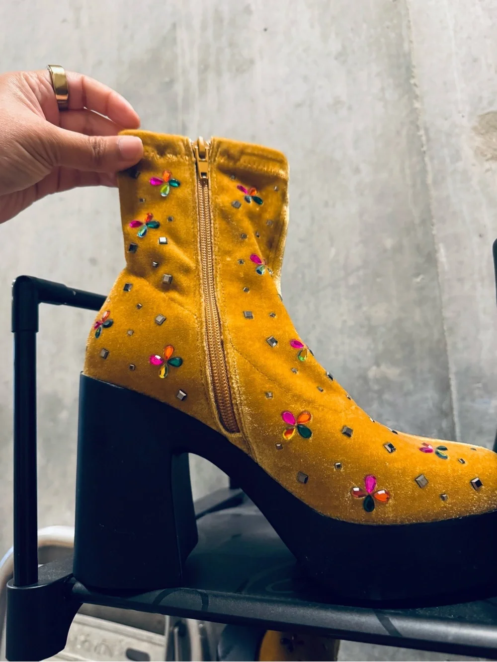 Betsey Johnson new without