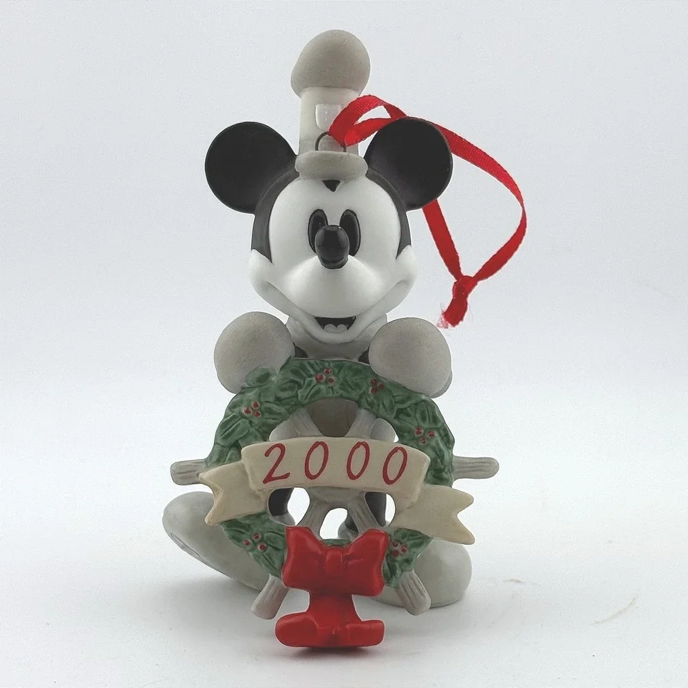 Disney Steamboat Willie Mickey Mouse 2000 Christmas Ornament Wreath‎ NO BOX