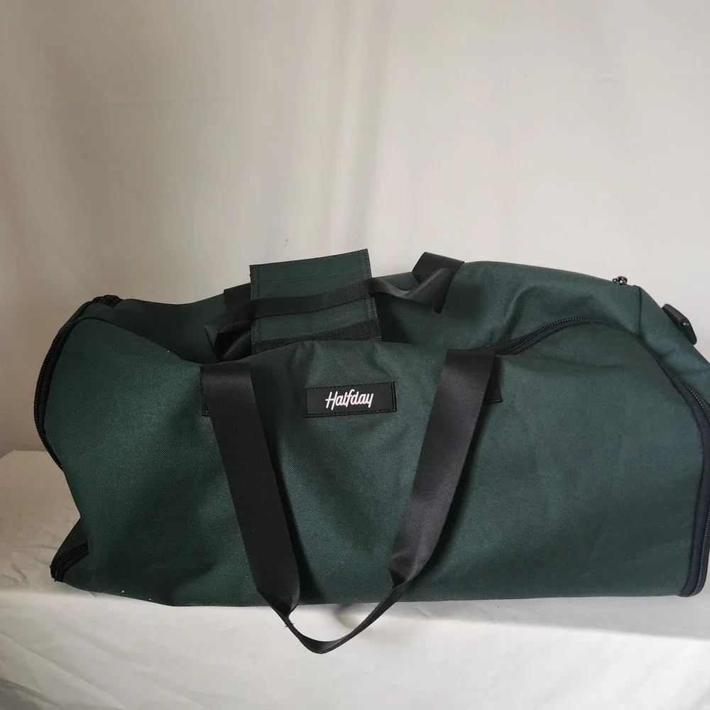 Halfday garment compartment