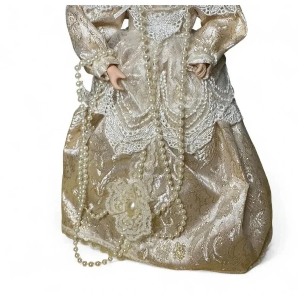 N/A vtg blonde