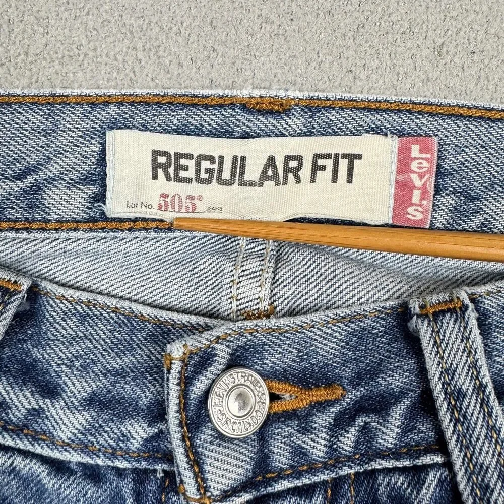 Levis pre owned