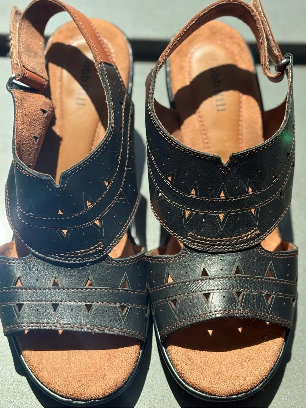 Cobb Hill Janna Perf Slingback Leather Wedge Sandals - Black- size 8