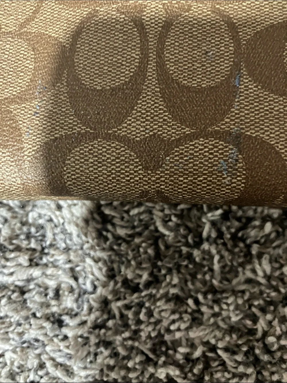 Coach wristlet signature