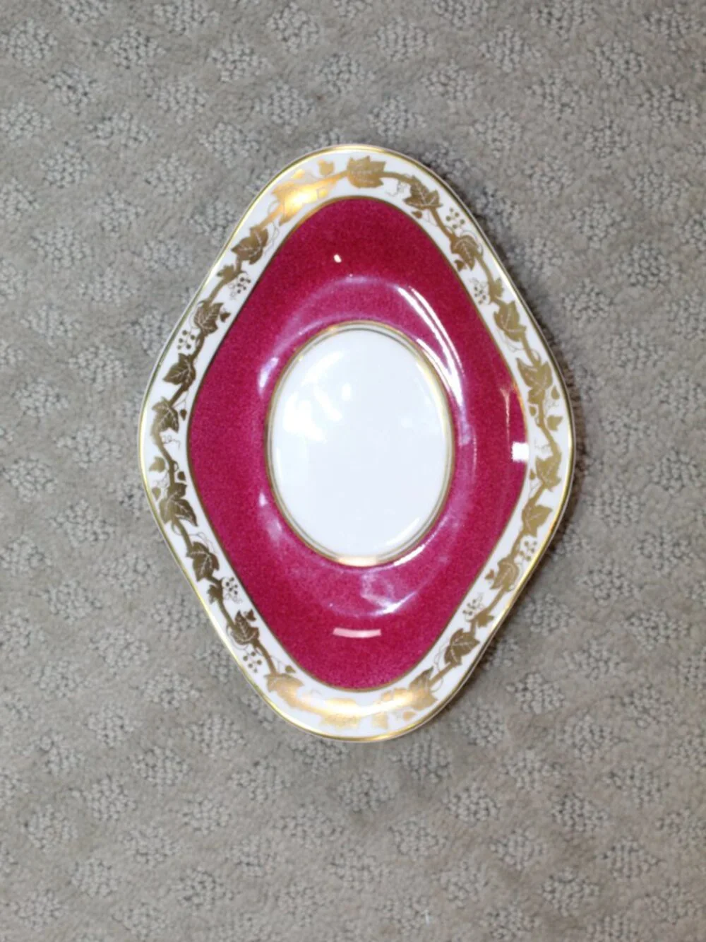 Wedgwood Whitehall W3994 Bone China Powder Ruby Demitasse Underplate