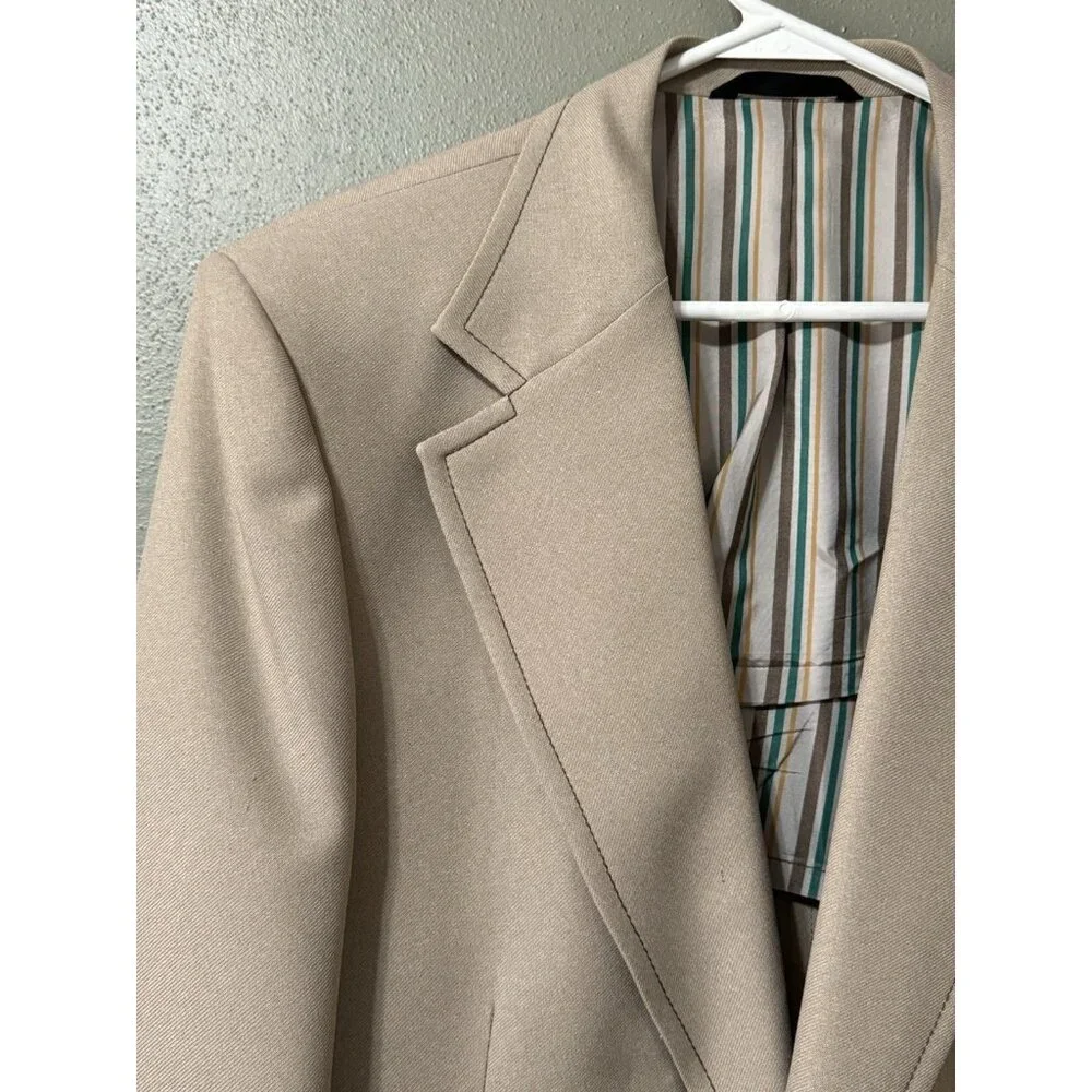 Blazer this preowned