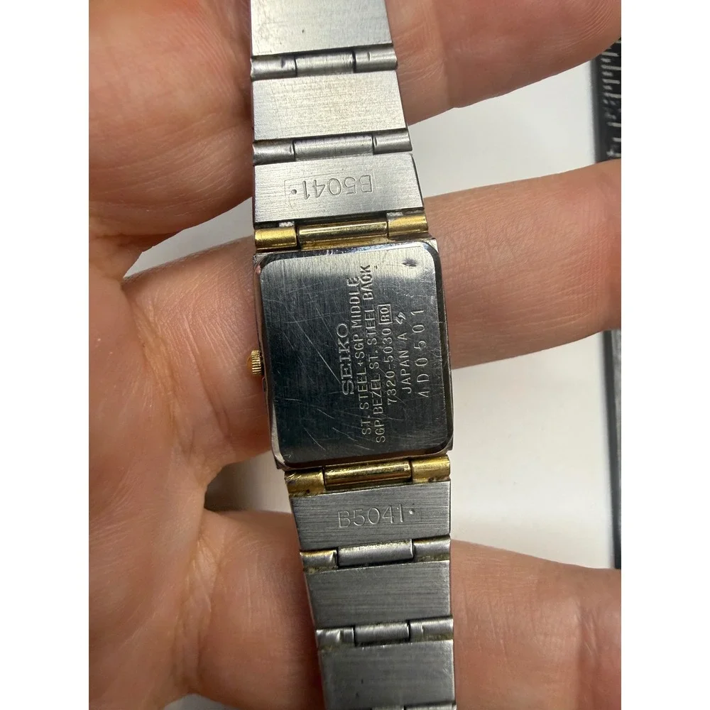 Seiko quartz tank