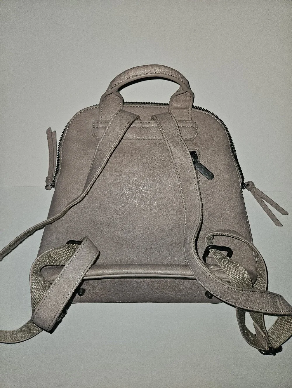 Wrangler compact backpack