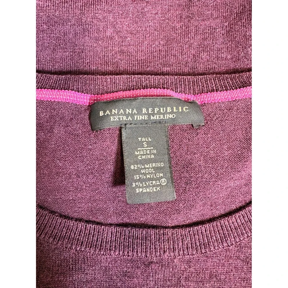 Banana Republic very good
