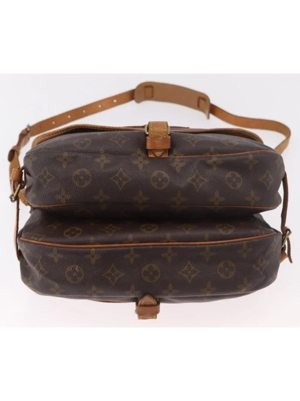 LOUIS VUITTON pre owned