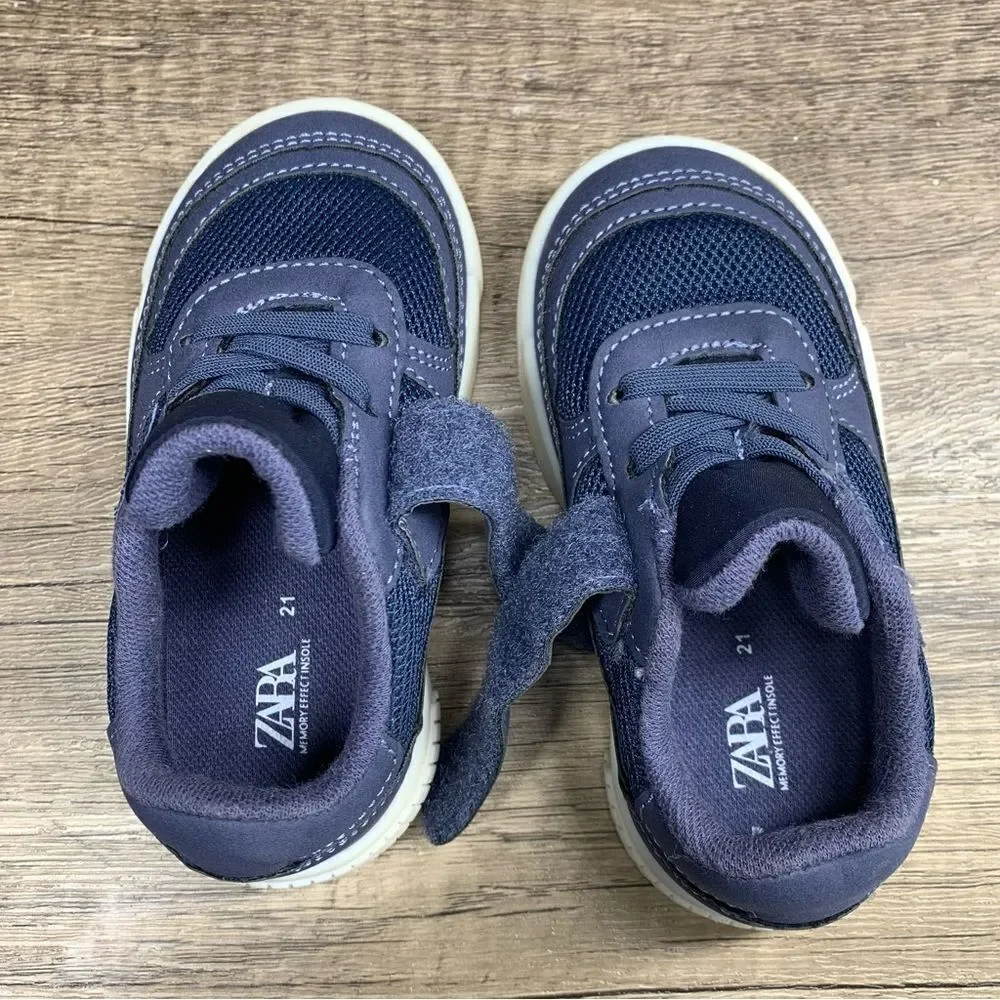 Zara zara~baby~blue sneakers~size