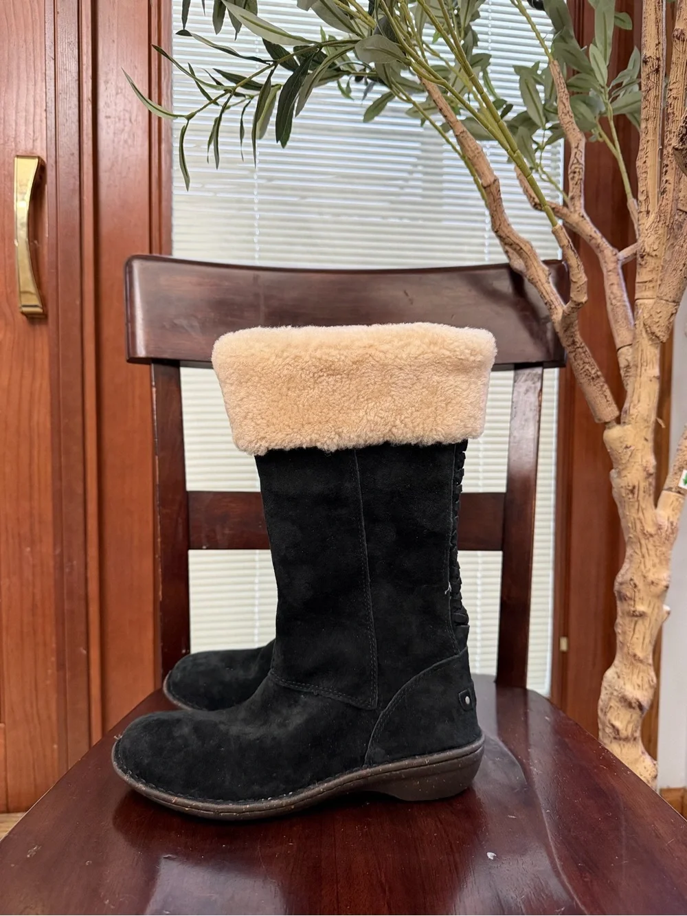 UGG tall black