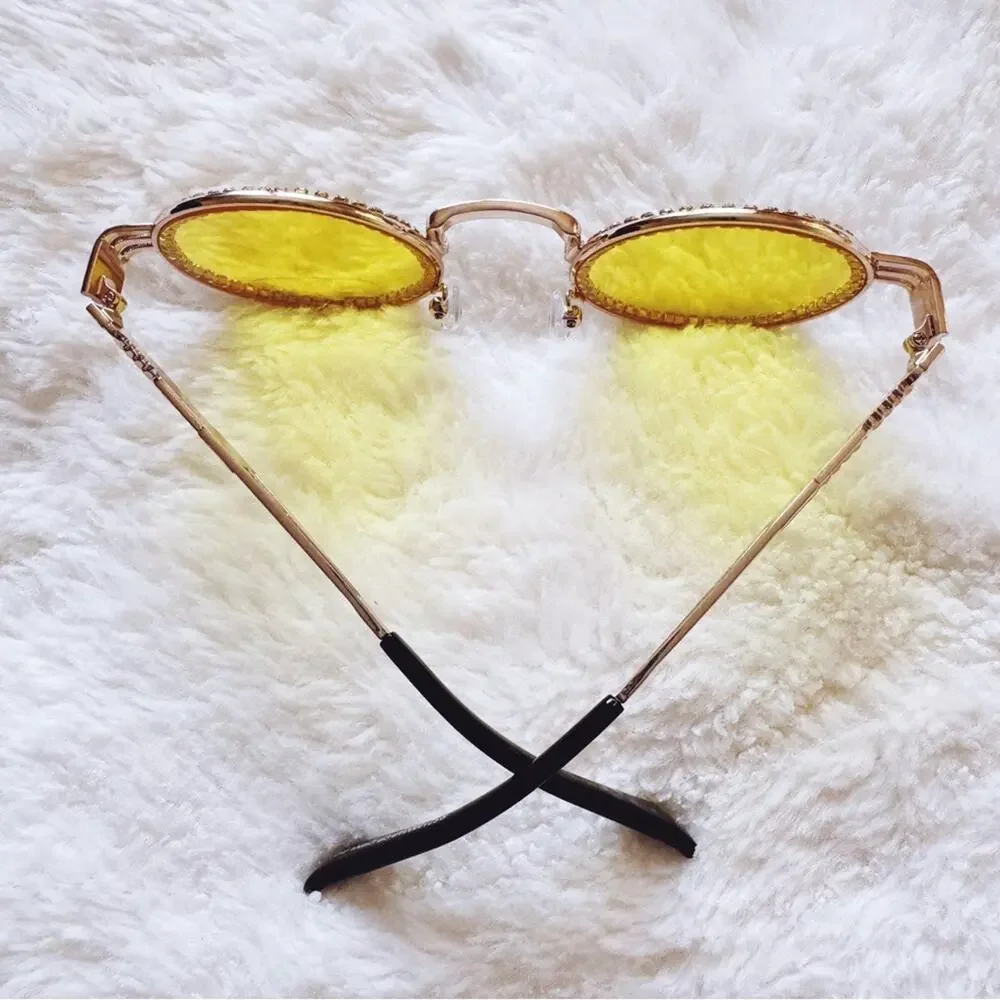 Stylens their glasses due