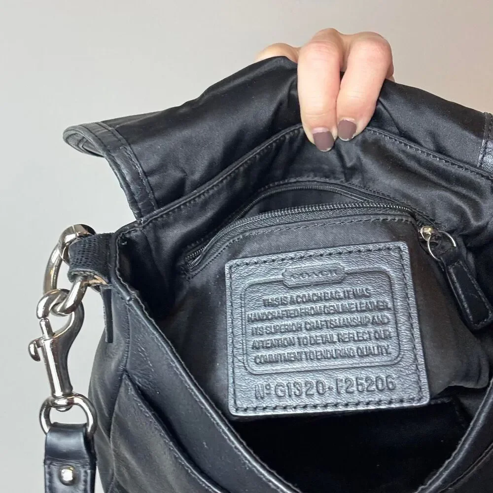 Coach classic shoulder