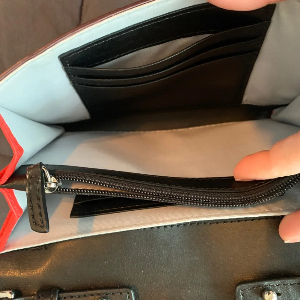 Marc Jacobs all 5” measures